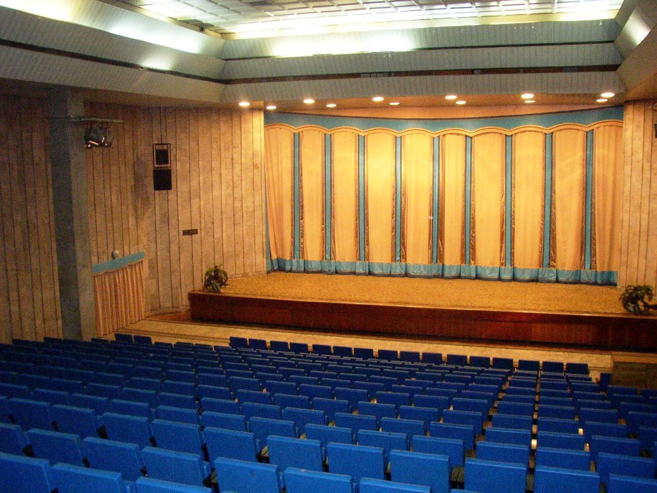 Киноконцертный зал в гостинице "Жемчужина" в Сочи